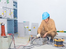 苏州金融港商务中心变电所设备安装工程设备调试