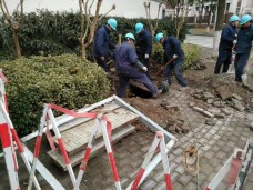 明溪路于苏街交叉口东北角电缆井基础维修