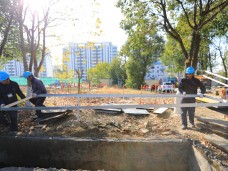 吴中区蒯祥路路灯114旁电缆井基础维修