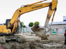 轨道6号线中新大道西站输电线路迁改工程